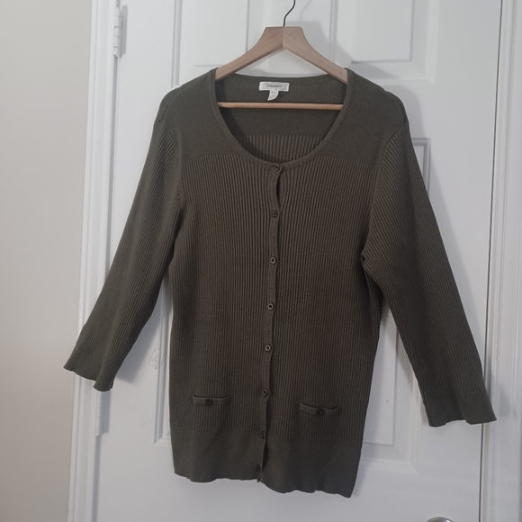 Dress Barn Sweaters - Dress Barn Olive Green Quarter Sleeve Cardigan Plus Sz 2X/3X